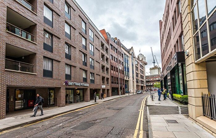 1 Bedroom Flat To Rent In Alie Street, London, E1
