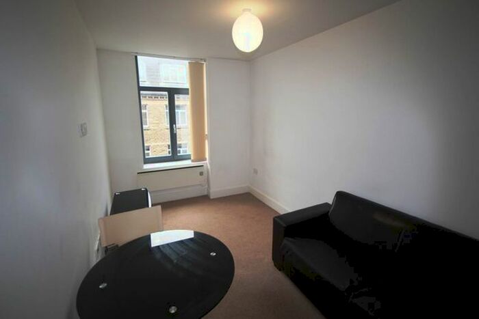 1 Bedroom Flat To Rent In Woolston Warehouse, Grattan Road, Bradford, BD1