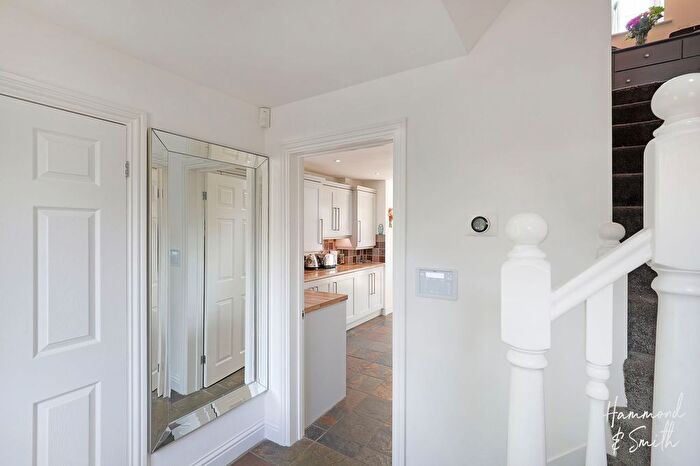 3 Bedroom Detached House For Sale In Bower Hill, Epping, CM16