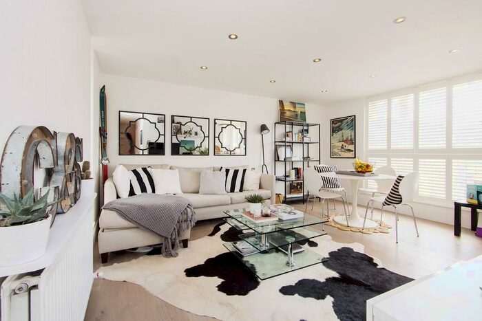 1 Bedroom Apartment To Rent In Nelson Gardens, Bethnal Green, E2