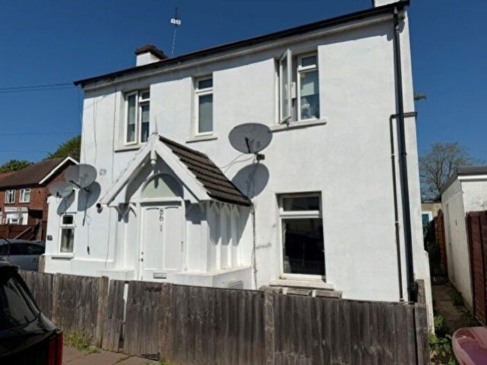 1 Bedroom Flat To Rent In Peel Road, Harrow, Middlesex, HA3