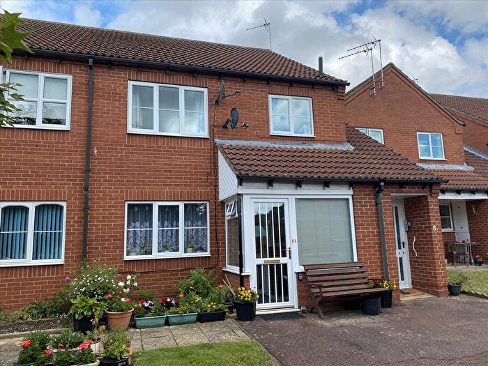 2 Bedroom Flat To Rent In Bishops Court, Sleaford, NG34