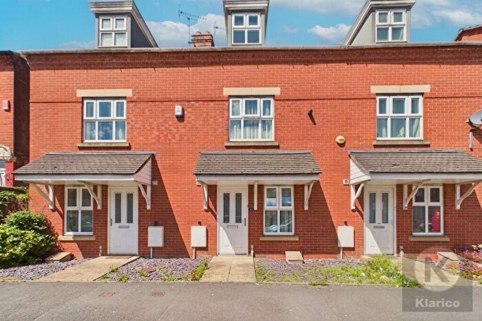 3 Bedroom Terraced House For Sale In Reddings Lane, Tyseley, B11