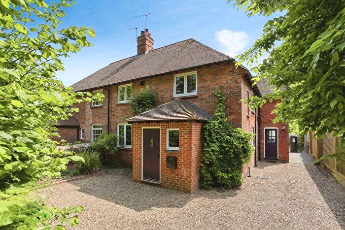 4 Bedroom Semi-Detached House For Sale In Lamberhurst Road, Horsmonden, Tonbridge, Kent, TN12
