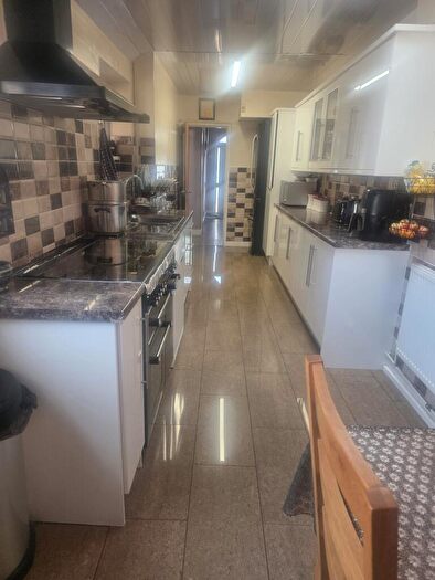 3 Bedroom Terraced House To Rent In Churchill Avenue, Coventry, CV6