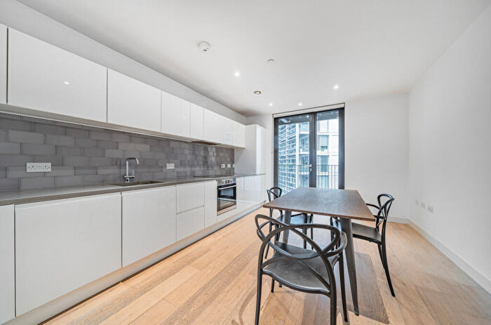 2 Bedroom Apartment To Rent In Royal Crest Avenue, London, E16