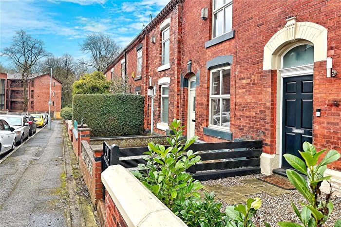 2 Bedroom Terraced House For Sale In Chadwick Street, Ashton-under-Lyne, Greater Manchester, OL6