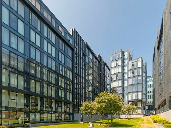 1 Bedroom Flat To Rent In Simpson Loan, Quartermile, City Centre, EH3