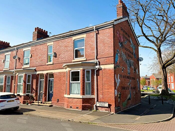 3 Bedroom End Terrace House For Sale In Langshaw Street, Old Trafford, M16