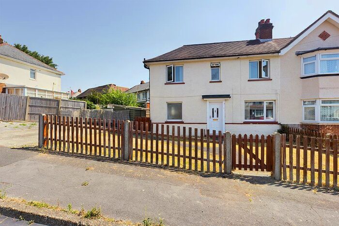 3 Bedroom House To Rent In Larch Road, Southampton, SO16