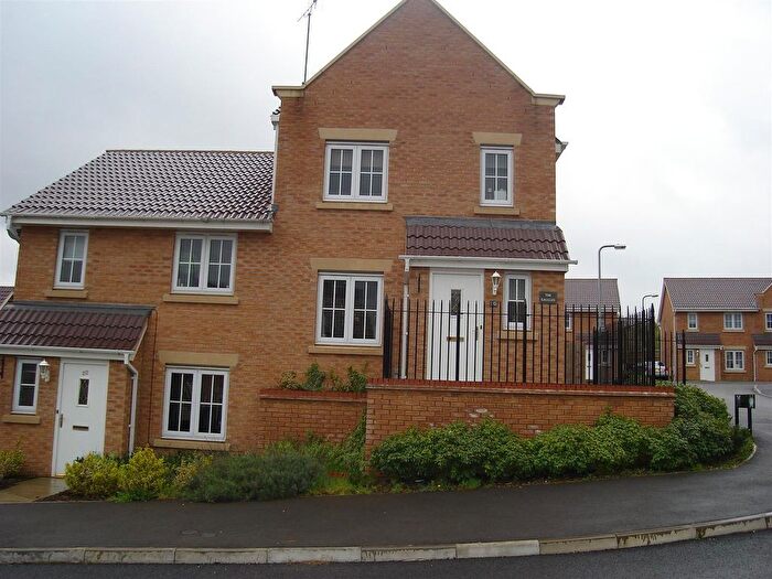 3 Bedroom End Of Terrace House To Rent In Wilkie Road, Wellingborough, NN8