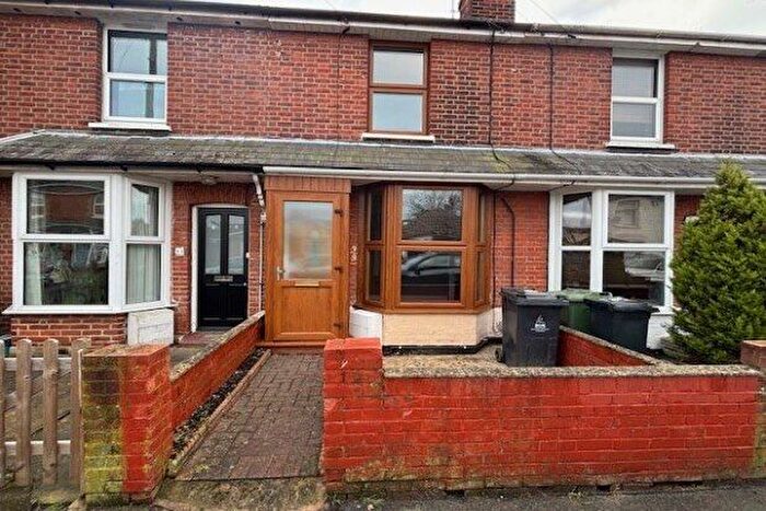 2 Bedroom Property To Rent In Alexandra Road, Burnham-On-Crouch, CM0