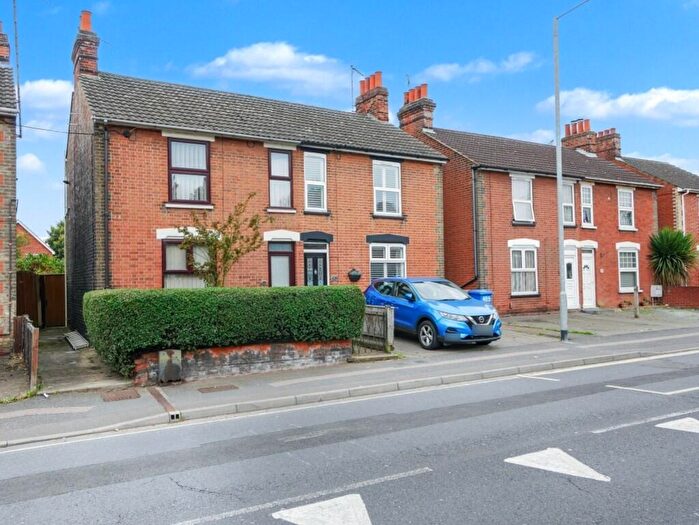 3 Bedroom Semi-Detached House For Sale In Bramford Road, Ipswich, IP1
