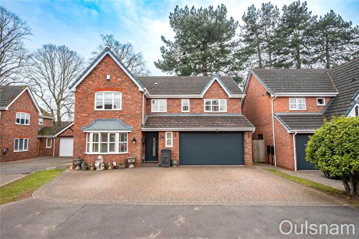 6 Bedroom Detached House For Sale In Blossom Drive, Bromsgrove, Worcestershire, B61