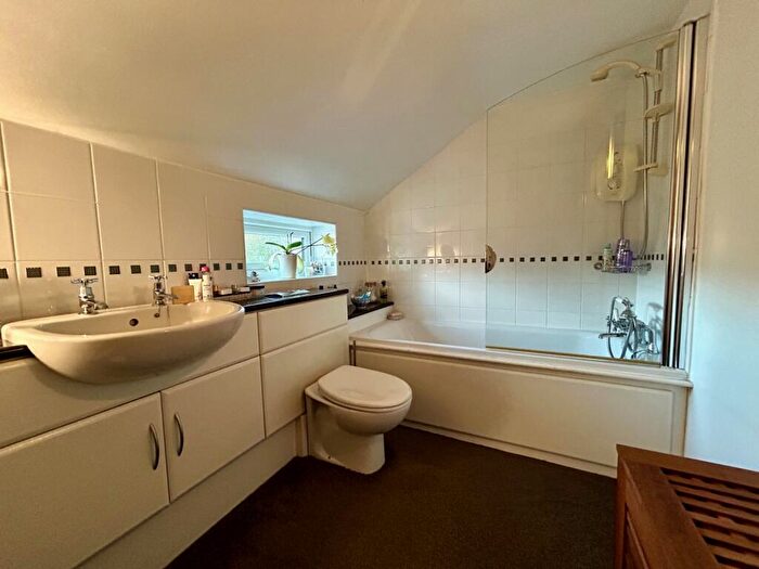 2 Bedroom Semi-Detached House For Sale In Main Street, East Bridgford, NG13