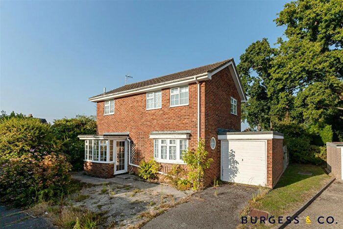 3 Bedroom Detached House For Sale In Heighton Close, Bexhill-On-Sea, TN39