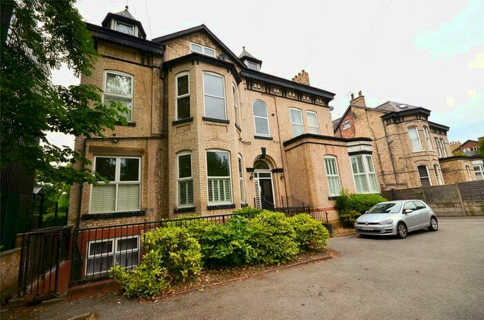 2 Bedroom Apartment To Rent In Palatine Road, Didsbury, Manchester, M20