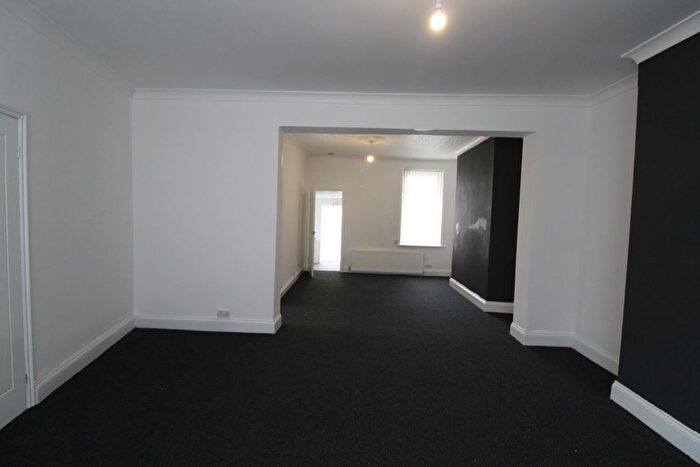 3 Bedroom End Of Terrace House To Rent In Frobisher Street, Hebburn, NE31