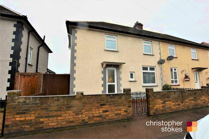 3 Bedroom Semi-Detached House To Rent In Harold Crescent, Waltham Abbey, Essex, EN9