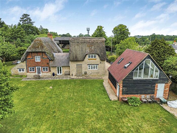 4 Bedroom Detached House For Sale In Buckingham, Buckinghamshire, MK18