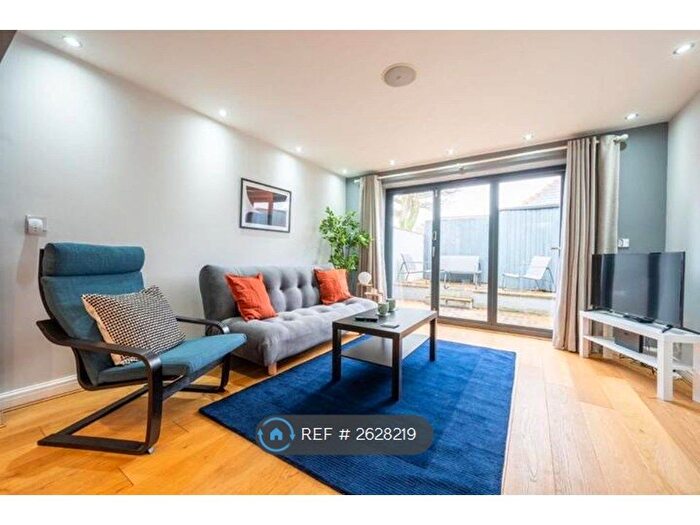 1 Bedroom Flat To Rent In Severn House, Cardiff, CF11