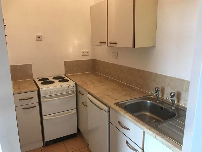 1 Bedroom Flat To Rent In Chorley New Road, Horwich, BL6