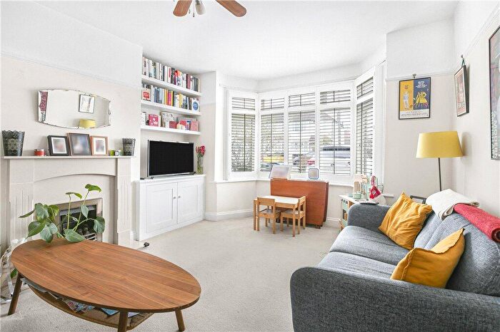 3 Bedroom Terraced House For Sale In Howard Road, London, SE25