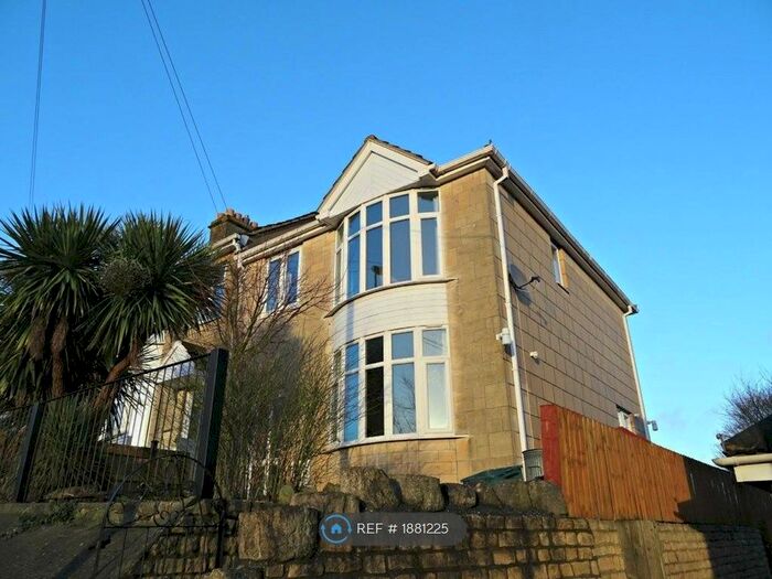 4 Bedroom End Of Terrace House To Rent In Lymore Avenue, Bath, BA2