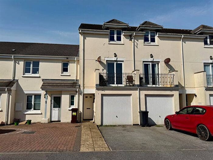 3 Bedroom Town House To Rent In Bedowan Meadows, Newquay, TR7