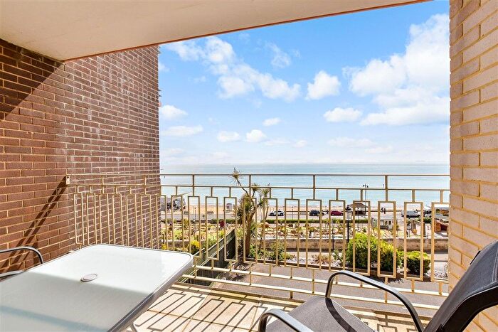 2 Bedroom Flat For Sale In Hope Road, Shanklin, Isle Of Wight, PO37