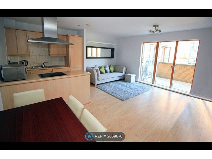 1 Bedroom Flat To Rent In Brandan House, Harrow, HA1