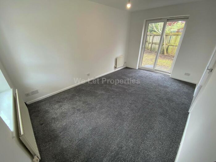 3 Bedroom House To Rent In Warde Street, Hulme, M15