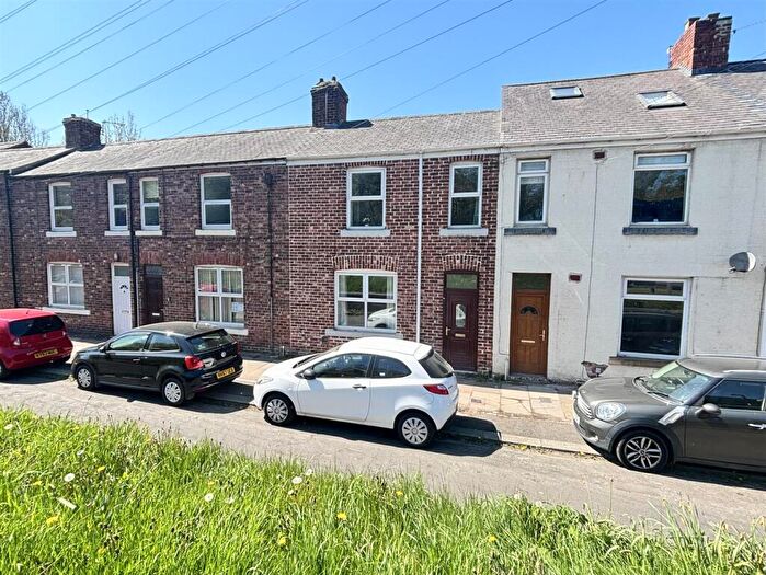 4 Bedroom Terraced House For Sale In Cross View Terrace, Nevilles Cross, Durham, DH1