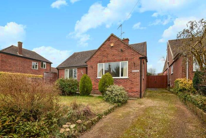 3 Bedroom Detached Bungalow To Rent In Church Road, Sandford-on-thames, OX4