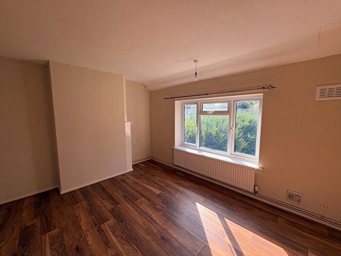 1 Bedroom Property To Rent In Pennine Close, Sutton-In-Ashfield, NG17