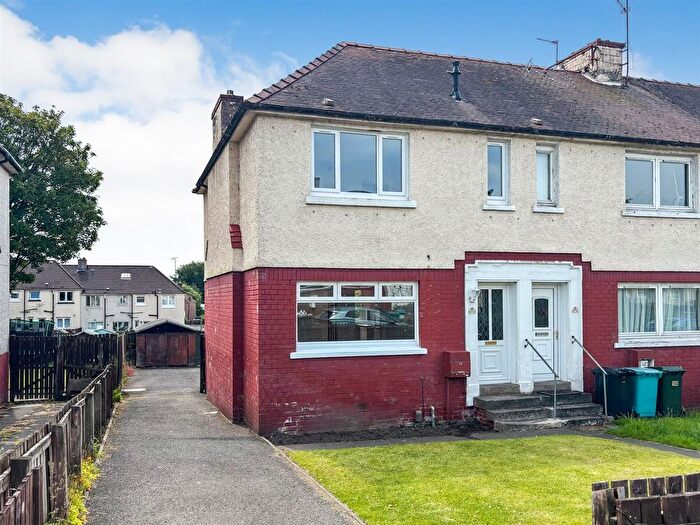 3 Bedroom End Of Terrace House For Sale In Cumbrae Drive, Motherwell, ML1