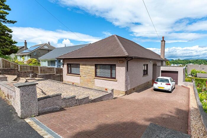 3 Bedroom Bungalow For Sale In Station Avenue, Inverkip, PA16