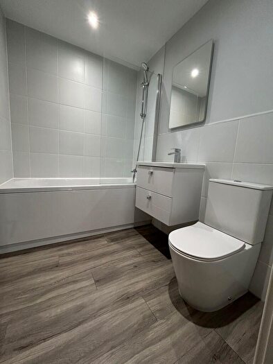 1 Bedroom Apartment To Rent In Derby Square, Liverpool, Merseyside, L2