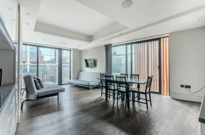 1 Bedroom Flat To Rent In Roger Street, Bloomsbury, London, WC1N