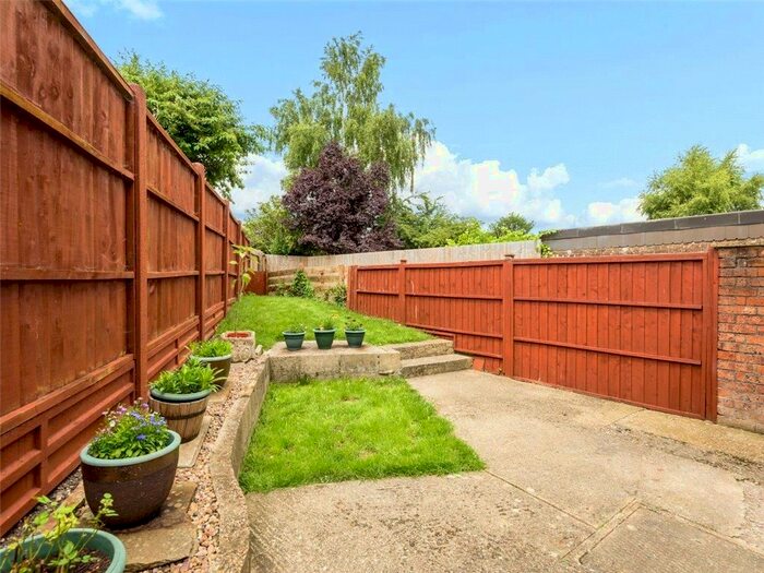 2 Bedroom End Of Terrace House To Rent In York Terrace, Dorchester, Dorset, DT1