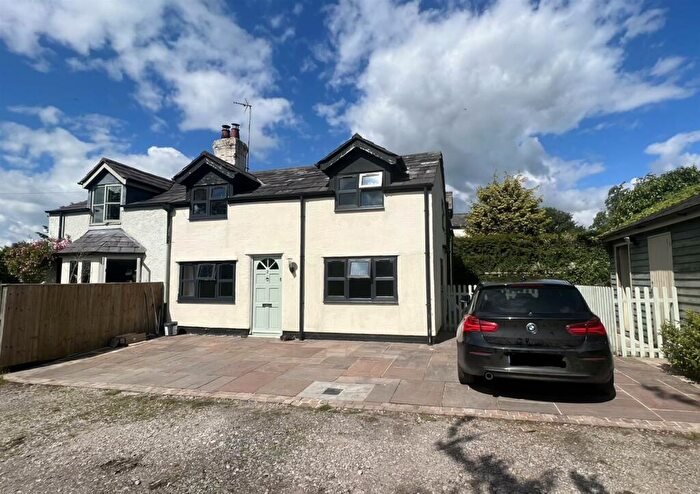 3 Bedroom Semi-Detached House For Sale In Clotton Common, Clotton, CW6