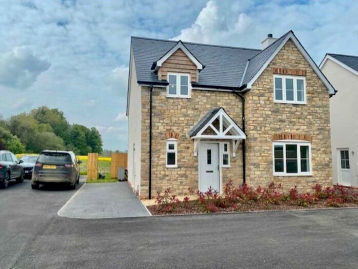 4 Bedroom Detached House To Rent In Sutton Veny, BA12