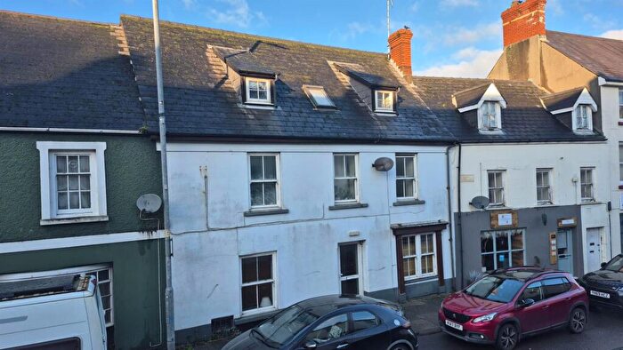 1 Bedroom Apartment To Rent In Dew Street*, Haverfordwest, SA61