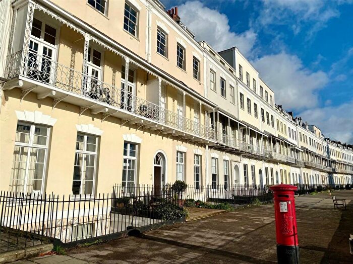 2 Bedroom Apartment For Sale In Royal York Crescent, Clifton, Bristol, BS8