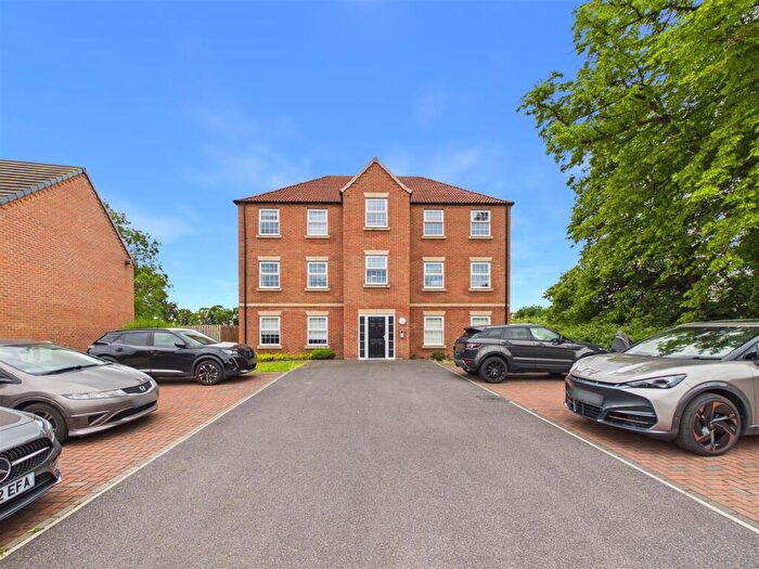 2 Bedroom Apartment For Sale In Vickerman Close, Anlaby, HU10
