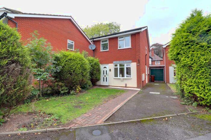 3 Bedroom Detached House To Rent In Copper Glade, Stafford, Staffordshire, ST16