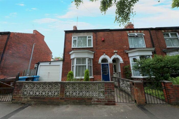 3 Bedroom End Of Terrace House To Rent In Ella Street, Hull, HU5