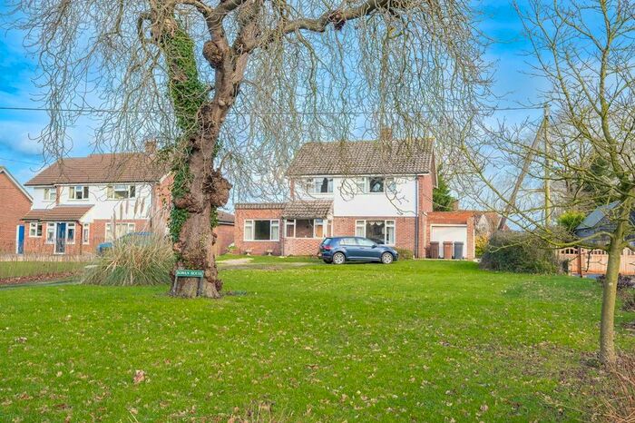 3 Bedroom Detached House For Sale In Church Lane, Ford End, Chelmsford, CM3