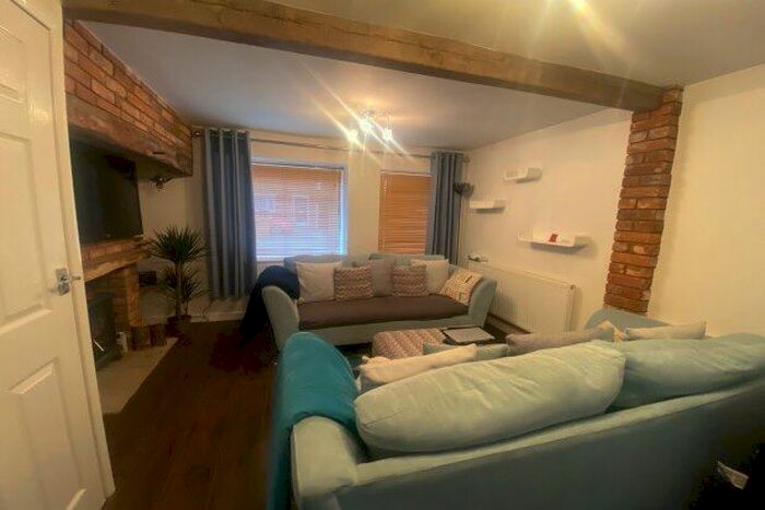 2 Bedroom Property To Rent In Coventry Road, Birmingham, B46