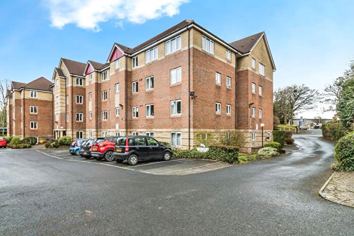 1 Bedroom Apartment For Sale In Brook Court, Salford, M7